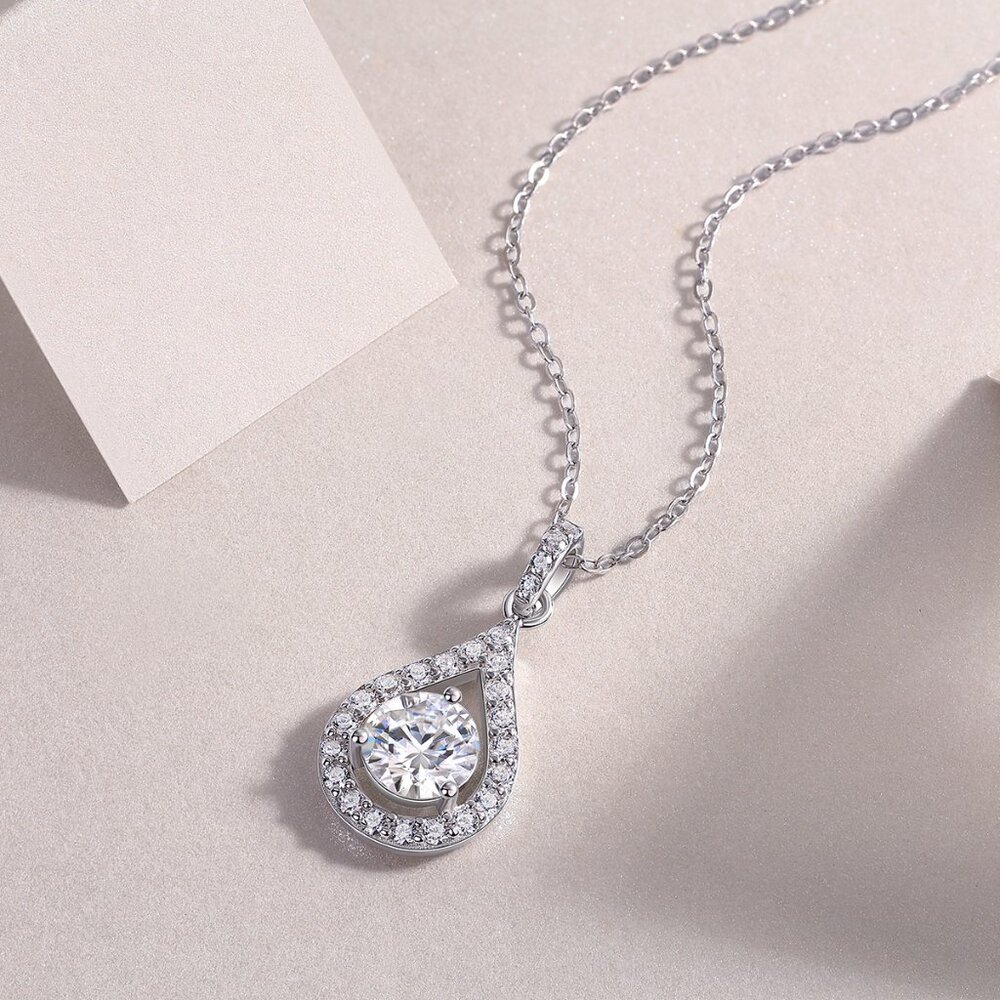 925 sterling silver moissanite necklace